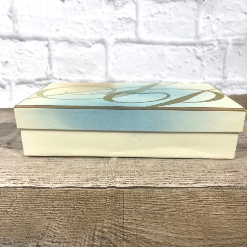 Peninsula Hotel Spa Candle Set Luxury Exotic Fragrance Relaxation CD Gift Box